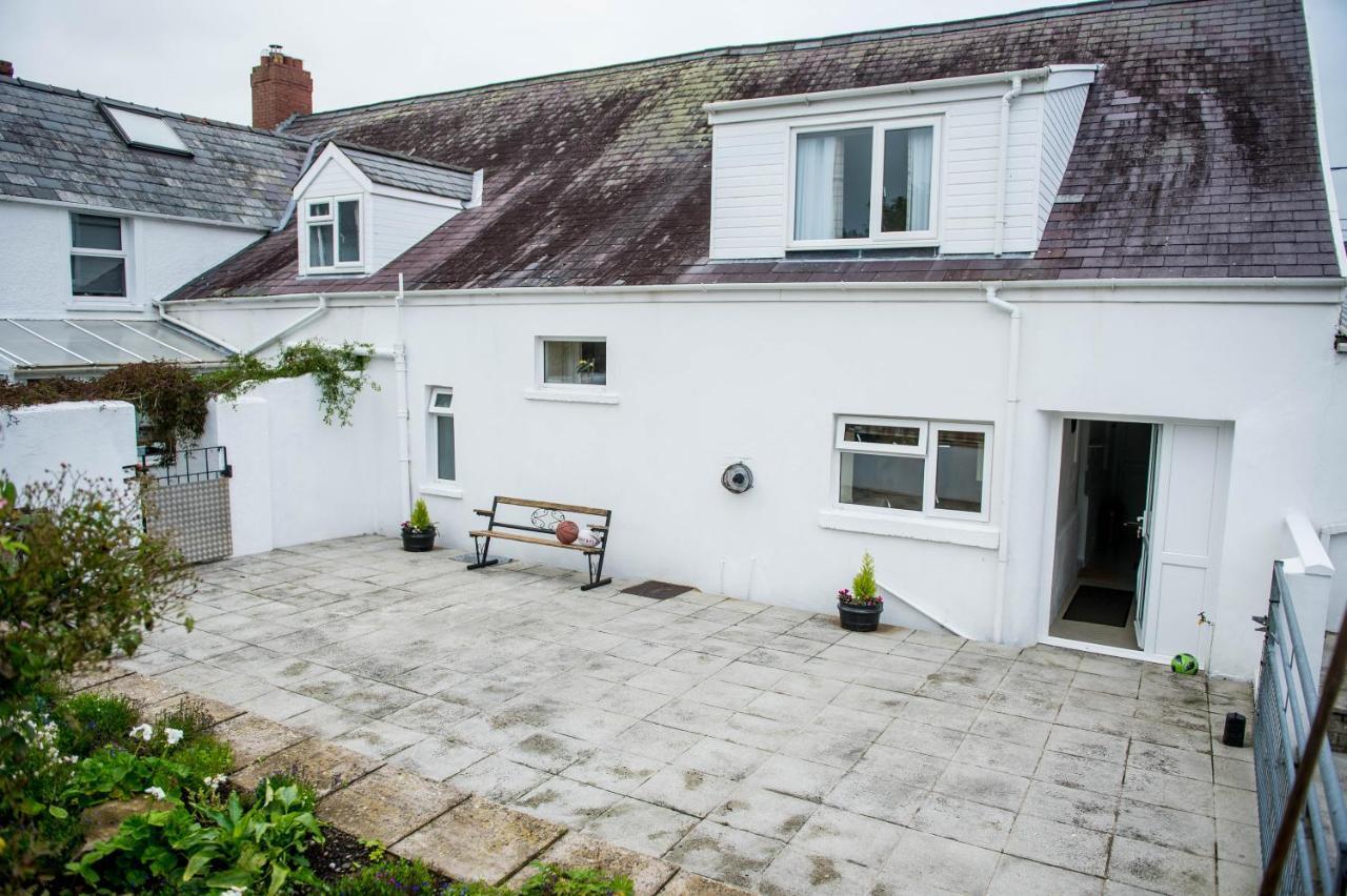 Awel Taf- Central Cottage Ideal For Families, With Parking St Clears Luaran gambar